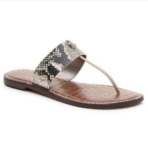 GUC sz9 Sam Edelman Gus snake print thong flat leather sandals